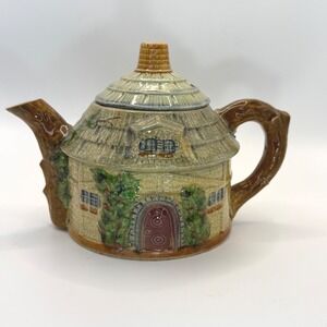 Vintage Cottage House Teapot Ceramic Made in Japan Unique Whimsical Collectible‎